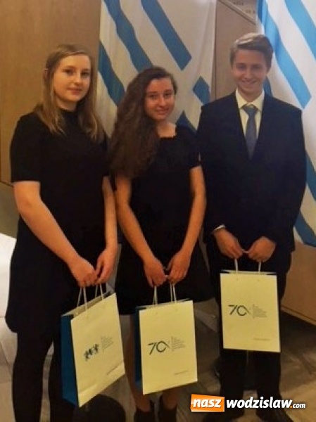 Zdjęcie w galerii na portalu naszwodzislaw.com: Uczniowie I LO z Wodzisławia Śląskiego uczęszczają na Uniwersytet wiadomości z regionu