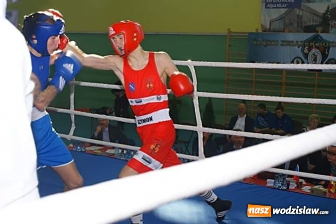 Zdjęcie w galerii na portalu naszwodzislaw.com: Szymon Skorupa z brązowym medalem Pucharu Polski Juniorów w boksie wiadomości z regionu