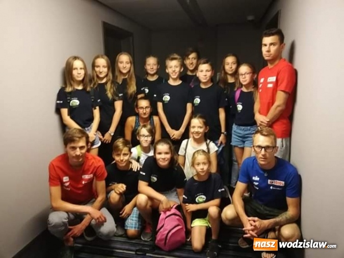 Zdjęcie w galerii na portalu naszwodzislaw.com: Z Gorzyc na szerokie wody, czyli Aligator w pływackim natarciu wiadomości z regionu