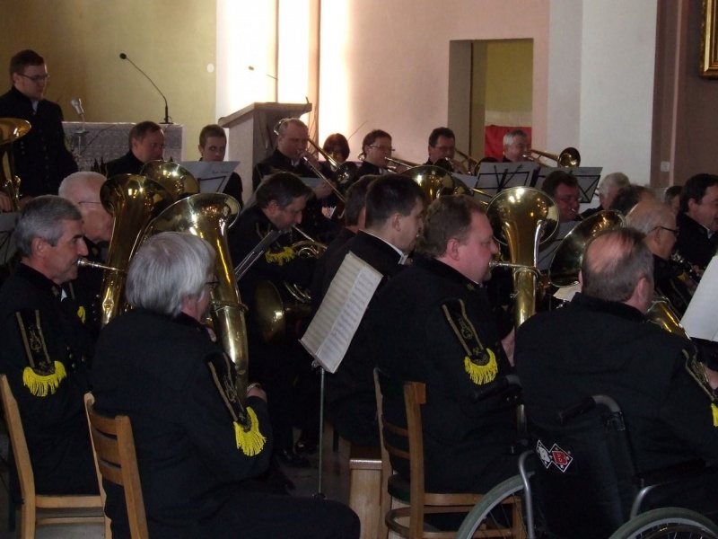 Zdjęcie w galerii na portalu naszwodzislaw.com: Dwa koncerty papieskie  wiadomości z regionu