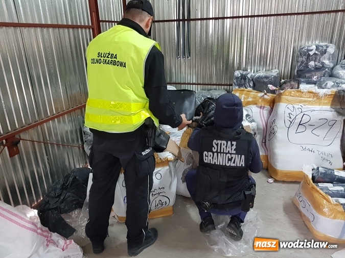 Zdjęcie w galerii na portalu naszwodzislaw.com: Rozbito grupę przestępczą zajmującą się sprowadzaniem podrobionej odzieży wiadomości z regionu