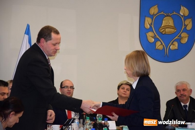Zdjęcie w galerii na portalu naszwodzislaw.com: Inauguracyjna sesja Rady Gminy Mszana nowej kadencji za nami wiadomości z regionu