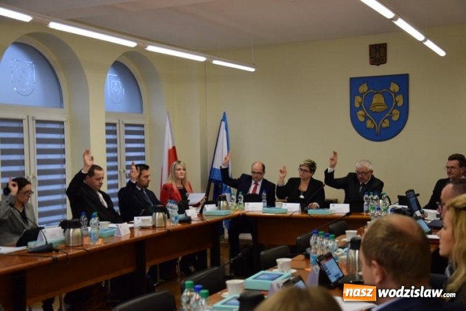 Zdjęcie w galerii na portalu naszwodzislaw.com: Inauguracyjna sesja Rady Gminy Mszana nowej kadencji za nami wiadomości z regionu