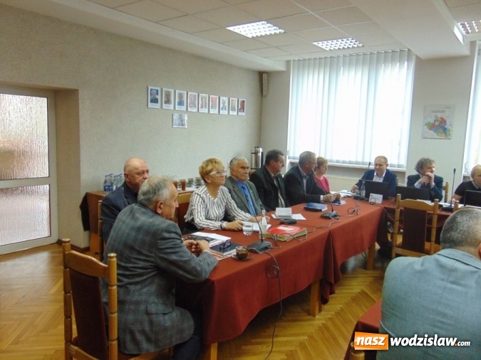 Zdjęcie w galerii na portalu naszwodzislaw.com: Antoni Tomas po raz czwarty przewodniczącym Rady Gminy Godów wiadomości z regionu