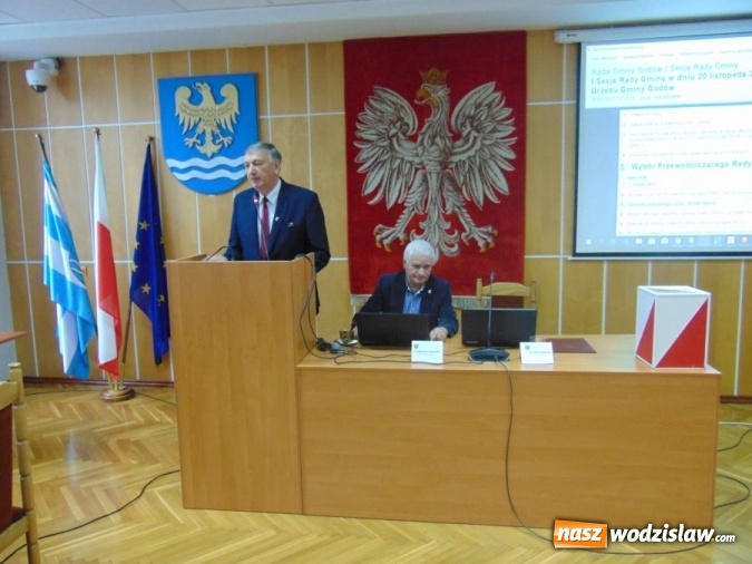 Zdjęcie w galerii na portalu naszwodzislaw.com: Antoni Tomas po raz czwarty przewodniczącym Rady Gminy Godów wiadomości z regionu