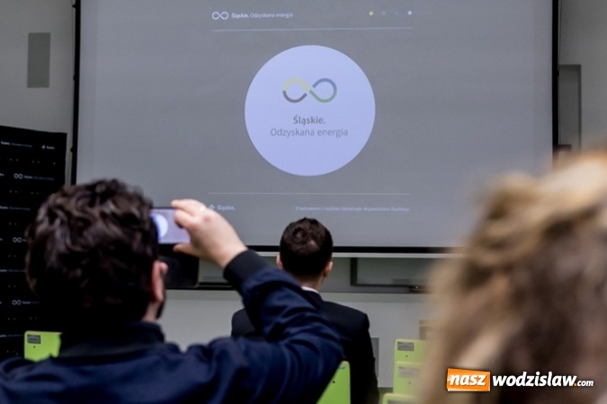 Zdjęcie w galerii na portalu naszwodzislaw.com: Rusza kampania Śląskie. Odzyskana energia wiadomości z regionu