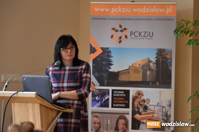 Zdjęcie w galerii na portalu naszwodzislaw.com: Uczniowie wykazali się wiedzą o regionie wiadomości z regionu