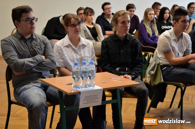 Zdjęcie w galerii na portalu naszwodzislaw.com: Uczniowie wykazali się wiedzą o regionie wiadomości z regionu