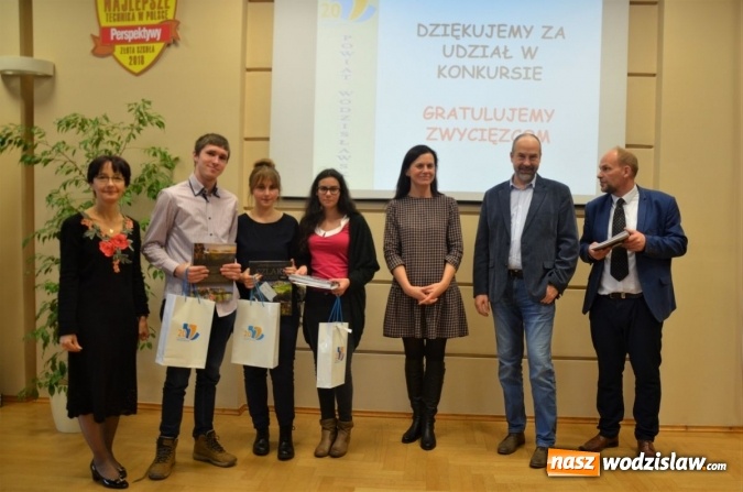 Zdjęcie w galerii na portalu naszwodzislaw.com: Uczniowie wykazali się wiedzą o regionie wiadomości z regionu