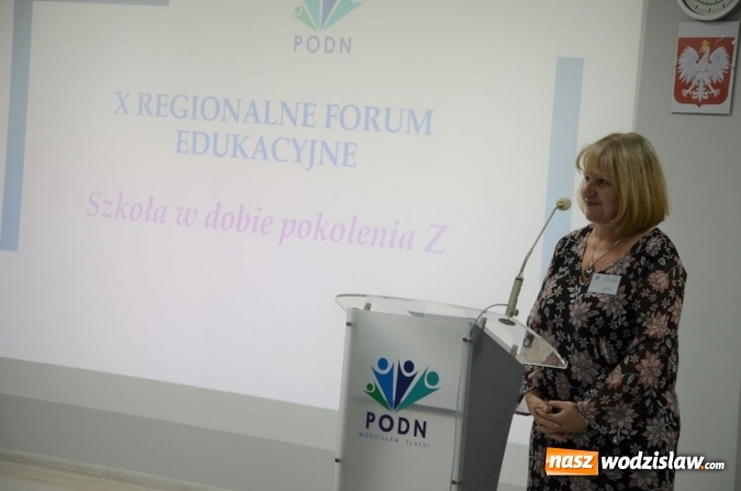 Zdjęcie w galerii na portalu naszwodzislaw.com: Dyskutowali o pokoleniu Z i przemianach demograficznych wiadomości z regionu