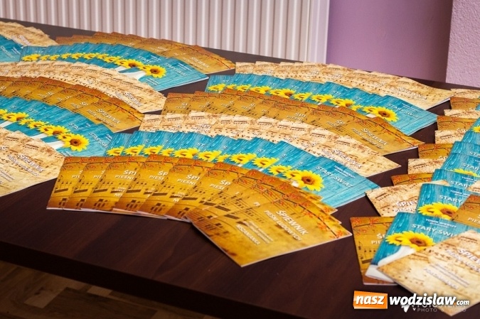 Zdjęcie w galerii na portalu naszwodzislaw.com: Po premierze filmu Pod hołdom. Jak wesoło promować śląski folklor? wiadomości z regionu