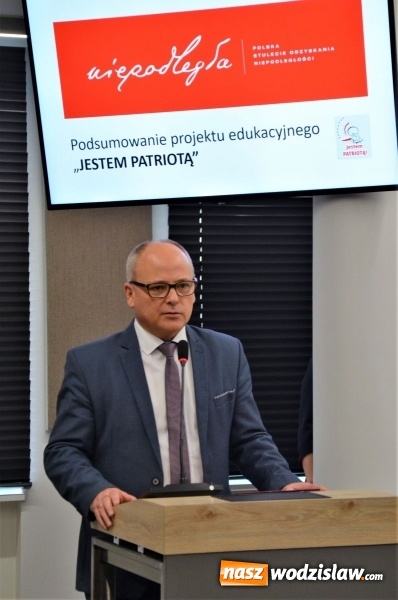 Zdjęcie w galerii na portalu naszwodzislaw.com: Podsumowanie projektu edukacyjnego Jestem Patriotą wiadomości z regionu