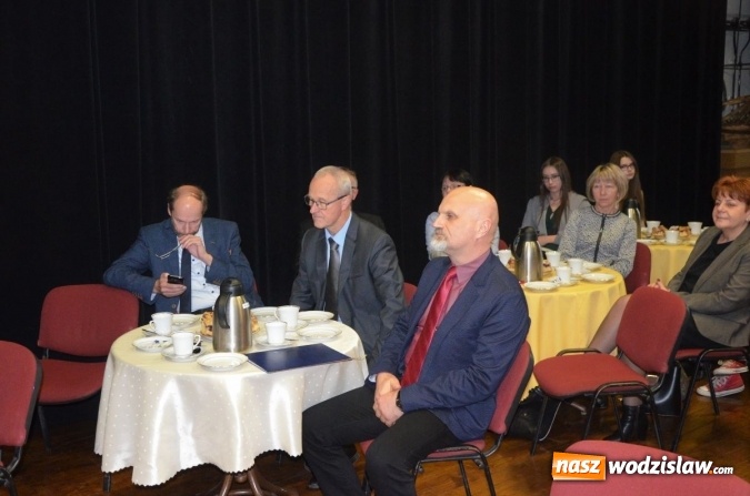 Zdjęcie w galerii na portalu naszwodzislaw.com: XI Edycja Powiatowego Konkursu Piosenki Obcojęzycznej Cantemus za nami wiadomości z regionu