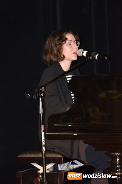 Zdjęcie w galerii na portalu naszwodzislaw.com: XI Edycja Powiatowego Konkursu Piosenki Obcojęzycznej Cantemus za nami wiadomości z regionu