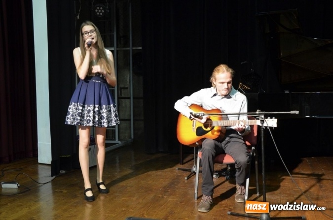 Zdjęcie w galerii na portalu naszwodzislaw.com: XI Edycja Powiatowego Konkursu Piosenki Obcojęzycznej Cantemus za nami wiadomości z regionu