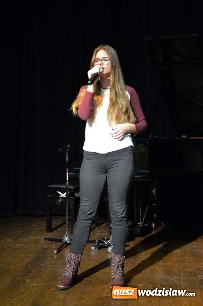 Zdjęcie w galerii na portalu naszwodzislaw.com: XI Edycja Powiatowego Konkursu Piosenki Obcojęzycznej Cantemus za nami wiadomości z regionu