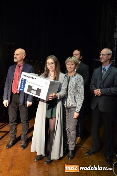 Zdjęcie w galerii na portalu naszwodzislaw.com: XI Edycja Powiatowego Konkursu Piosenki Obcojęzycznej Cantemus za nami wiadomości z regionu