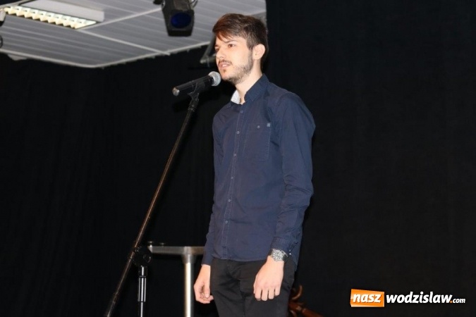 Zdjęcie w galerii na portalu naszwodzislaw.com: Artystyczna drużyna ZST w półfinale konkursu Pojedynek na Słowa wiadomości z regionu