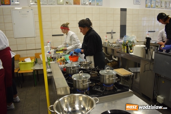 Zdjęcie w galerii na portalu naszwodzislaw.com: VIII Śląska Jesień Kulinarna w ZSE w Wodzisławiu Śląskim wiadomości z regionu