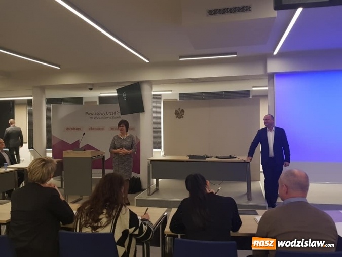 Zdjęcie w galerii na portalu naszwodzislaw.com: Czego nie widać w drodze do sukcesu? Seminarium dla firm za nami wiadomości z regionu