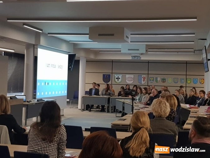 Zdjęcie w galerii na portalu naszwodzislaw.com: Czego nie widać w drodze do sukcesu? Seminarium dla firm za nami wiadomości z regionu