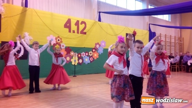 Zdjęcie w galerii na portalu naszwodzislaw.com: Dzieci z ZSP numer 5 świętowały Dzień Górnika wiadomości z regionu