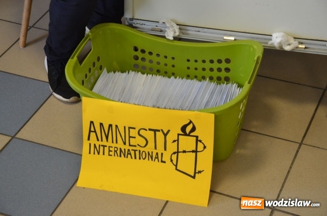 Zdjęcie w galerii na portalu naszwodzislaw.com: Maraton Pisania Listów w Tischnerze za nami! wiadomości z regionu