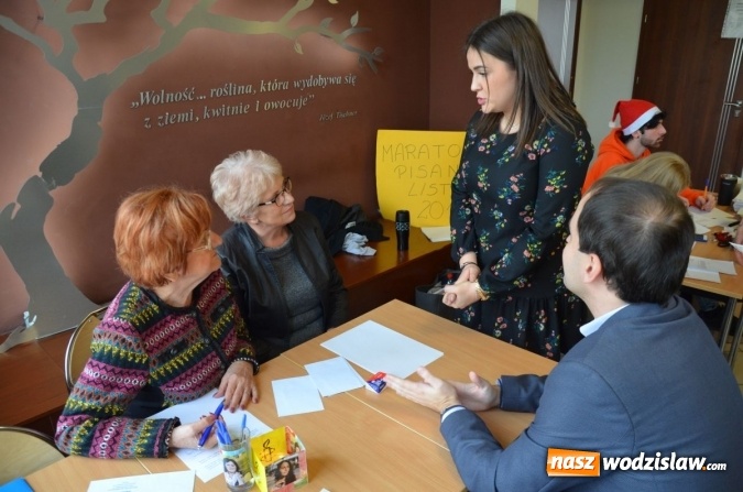 Zdjęcie w galerii na portalu naszwodzislaw.com: Maraton Pisania Listów w Tischnerze za nami! wiadomości z regionu