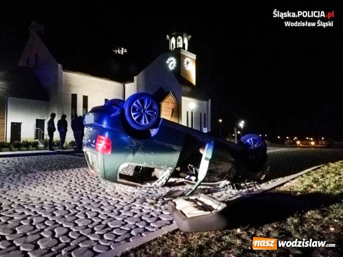 Zdjęcie w galerii na portalu naszwodzislaw.com: Nieboczowy. Poślizg nie do końca kontrolowany wiadomości z regionu