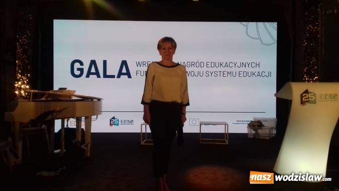 Zdjęcie w galerii na portalu naszwodzislaw.com: EDUisnpiratorzy są wśród nas. Sukces nauczycielki wodzisławskiego Ekonomika wiadomości z regionu