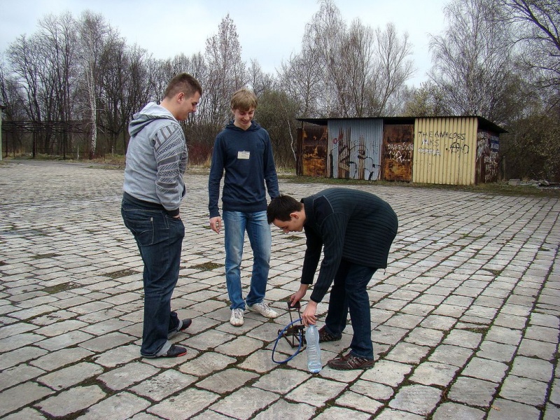 Zdjęcie w galerii na portalu naszwodzislaw.com: SZPUNTEM w dół wiadomości z regionu