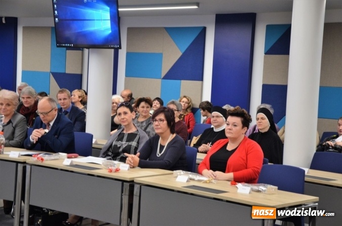 Zdjęcie w galerii na portalu naszwodzislaw.com: Telepomoc odpowiedzią na potrzeby społeczne wiadomości z regionu