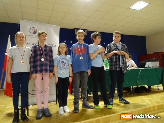 Zdjęcie w galerii na portalu naszwodzislaw.com: Pierwszy turniej Wodzisławskiej Ligi Szkół Podstawowych w szachach za nami wiadomości z regionu