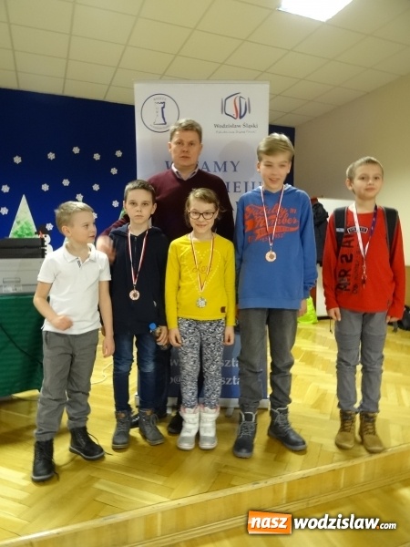 Zdjęcie w galerii na portalu naszwodzislaw.com: Pierwszy turniej Wodzisławskiej Ligi Szkół Podstawowych w szachach za nami wiadomości z regionu