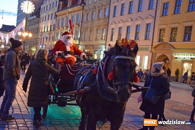 Zdjęcie w galerii na portalu naszwodzislaw.com: Jarmark Bożonarodzeniowy i zwiedzanie Wrocławia z GOKiR Mszana wiadomości z regionu