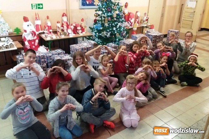 Zdjęcie w galerii na portalu naszwodzislaw.com: Szlachetna Paczka i akcja charytatywna na rzecz Mikołajka z Połomi wiadomości z regionu