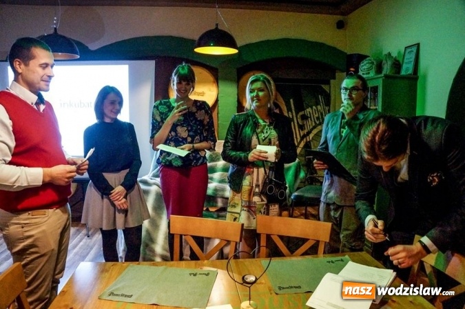 Zdjęcie w galerii na portalu naszwodzislaw.com: Justyna Szulc wygrała konkurs na najlepszy biznesplan wiadomości z regionu