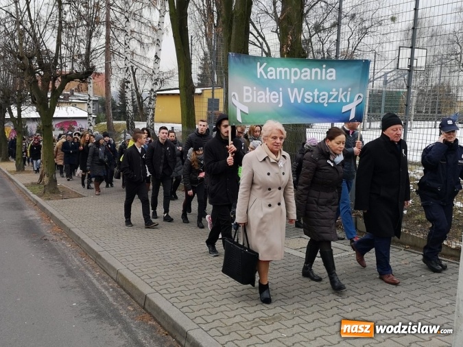 Zdjęcie w galerii na portalu naszwodzislaw.com: Biały marsz po raz drugi przeszedł ulicami Wodzisławia Śląskiego wiadomości z regionu