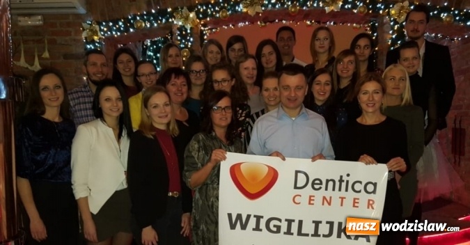 Zdjęcie w galerii na portalu naszwodzislaw.com: Wigilijka w DenticaCenter wiadomości z regionu