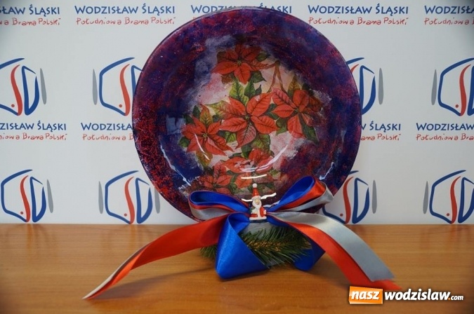 Zdjęcie w galerii na portalu naszwodzislaw.com: Znamy zwycięzców konkursu na najpiękniejszy stroik wiadomości z regionu