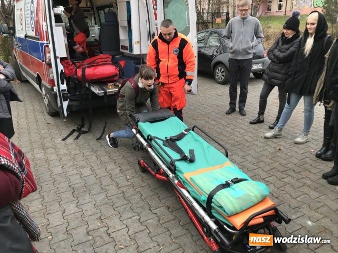 Zdjęcie w galerii na portalu naszwodzislaw.com: Młodzież Tischnera ponownie w szpitalu wiadomości z regionu