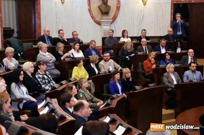 Zdjęcie w galerii na portalu naszwodzislaw.com: FAMI, czyli wsparcie dla cudzoziemców wiadomości z regionu