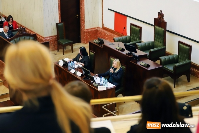 Zdjęcie w galerii na portalu naszwodzislaw.com: FAMI, czyli wsparcie dla cudzoziemców wiadomości z regionu