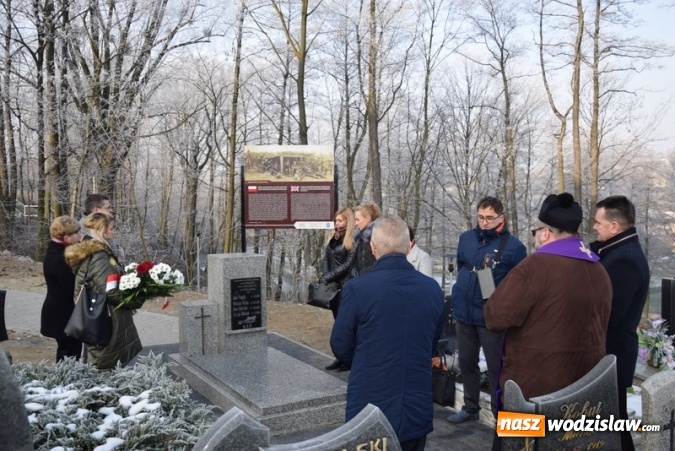 Zdjęcie w galerii na portalu naszwodzislaw.com: Za wolność Śląska oddali życie. Prelekcja Piotra Hojki w Połomi wiadomości z regionu