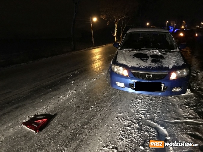 Zdjęcie w galerii na portalu naszwodzislaw.com: Tańczący na lodzie. DW 933 zamknięta z powodu oblodzenia  wiadomości z regionu