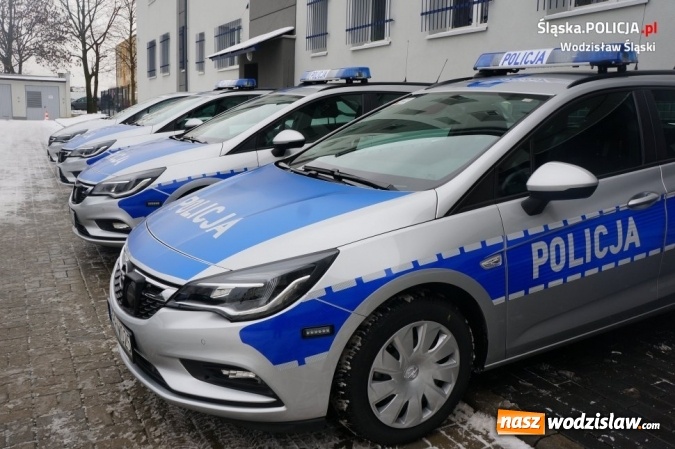 Zdjęcie w galerii na portalu naszwodzislaw.com: Nowe radiowozy dla wodzisławskich policjantów wiadomości z regionu