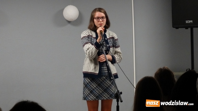 Zdjęcie w galerii na portalu naszwodzislaw.com: III koncert kolęd i pastorałek w wodzisławskim Ekonomiku wiadomości z regionu