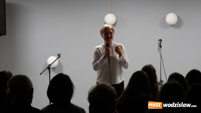 Zdjęcie w galerii na portalu naszwodzislaw.com: III koncert kolęd i pastorałek w wodzisławskim Ekonomiku wiadomości z regionu