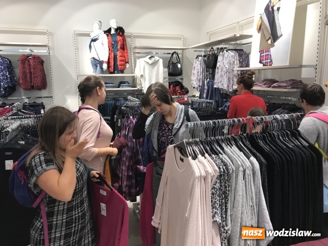 Zdjęcie w galerii na portalu naszwodzislaw.com: Dzień jak pudełko czekoladek… wiadomości z regionu