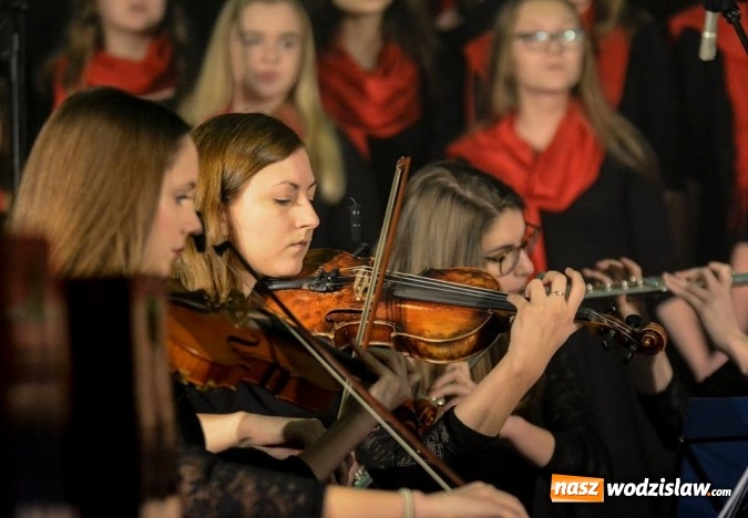 Zdjęcie w galerii na portalu naszwodzislaw.com: Wspaniały koncert w kościele WNMP w Wodzisławiu Śląskim wiadomości z regionu